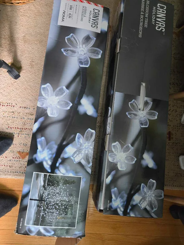 6 ft Holiday Tree with Lights image indicator(4)