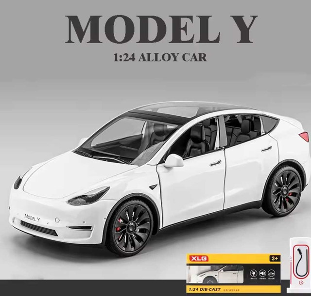1:24 Tesla Model Y