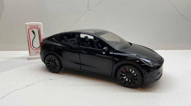 1:24 Tesla Model Y - photo 2
