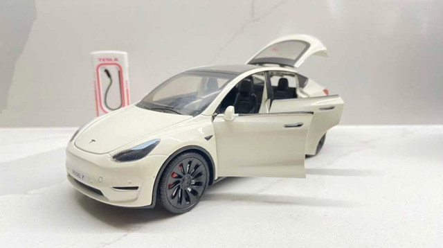 1:24 Tesla Model Y - photo 5