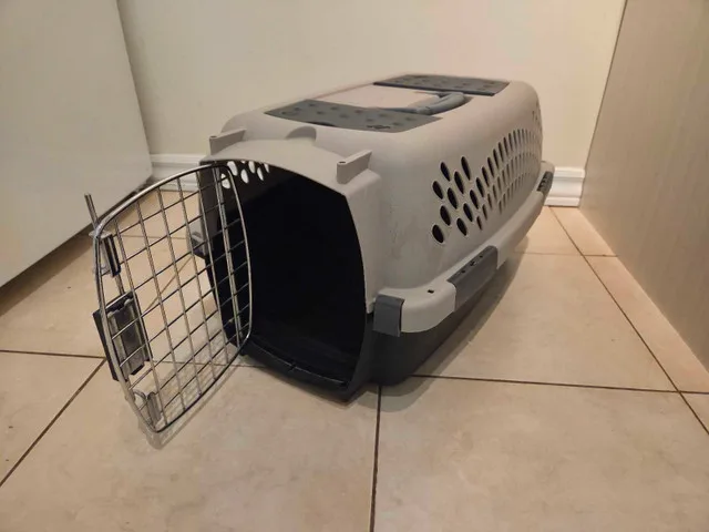 Petmate Pet Carrier image indicator(5)