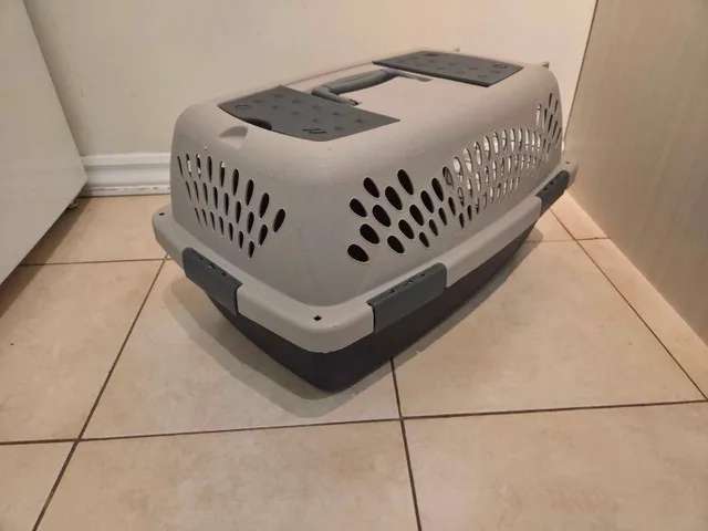 Petmate Pet Carrier image indicator(6)