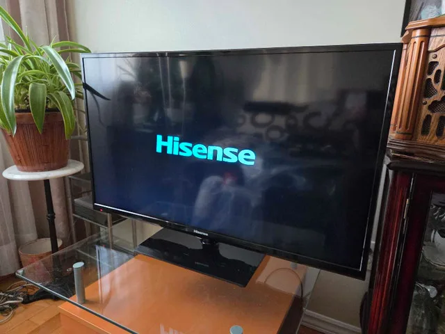 Hisense 42 Inch LED LCD TV thumbnail
