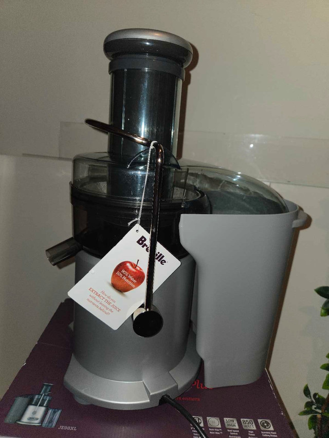 Breville Juice Fountain Plus Juicer - photo 2