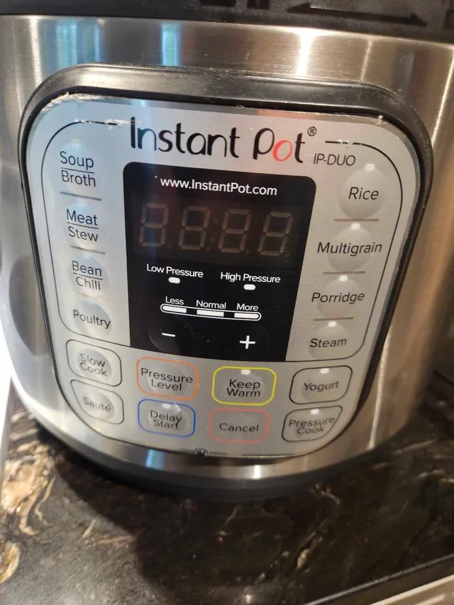 Instant Pot IP-DUO80 V2 8-Quart Electric Pressure Cooker image indicator(2)