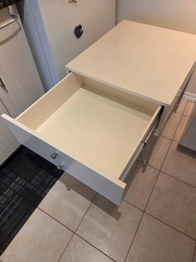 White Wooden Nightstand with 2 Drawers image indicator(2)