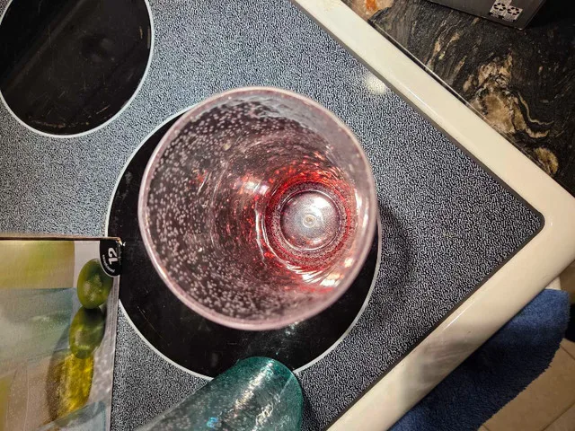 Hometrends Acrylic Drinkware Set image indicator(2)