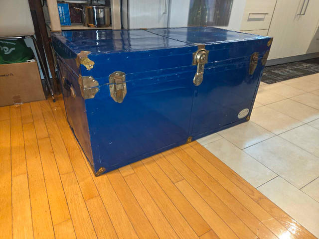1942 Everlite Union Trunk