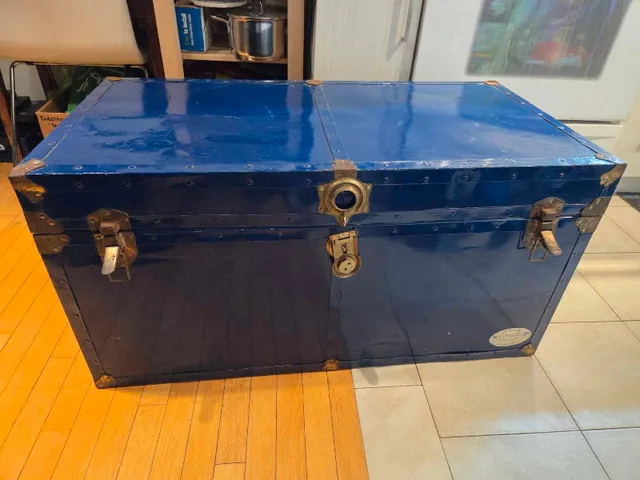 1942 Everlite Union Trunk image indicator(8)