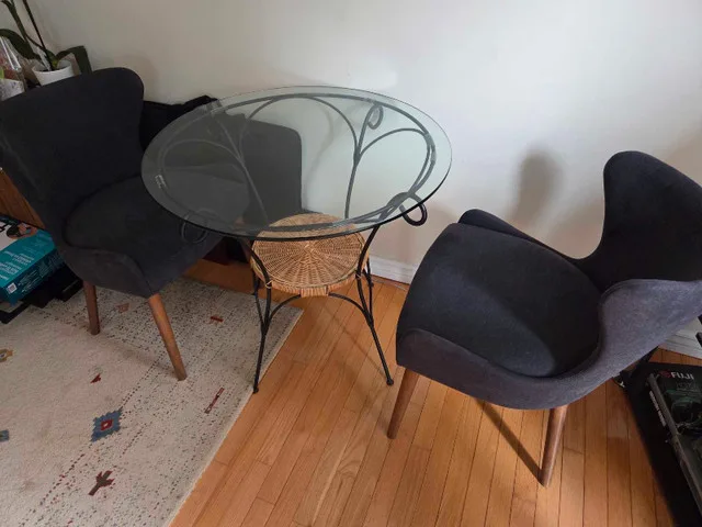 Glass Top Bistro Table image indicator(4)