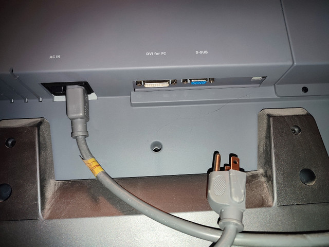LCD Digimate TV/ PC Monitor - photo 4