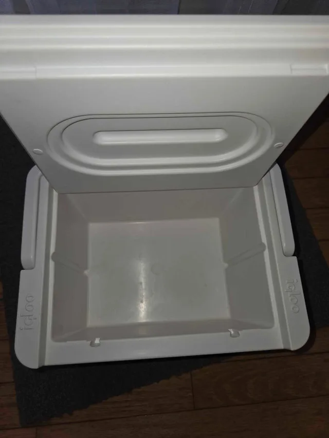 Igloo Legend 6 Cooler image indicator(3)