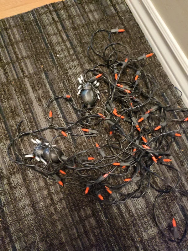 Halloween Decorations image indicator(8)