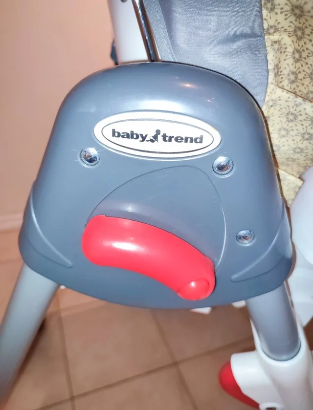 Adjustable Baby Trend High Chair image indicator(10)