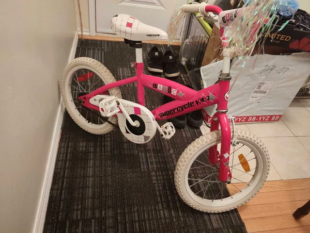 Supercycle Kidz Magic Bike thumbnail
