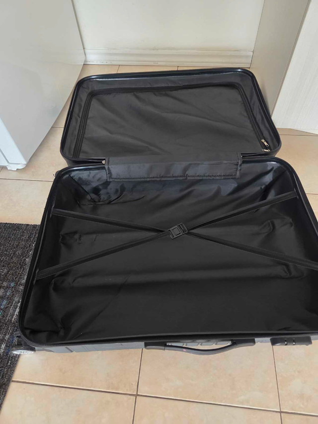 Hard Shell Suitcase - photo 4