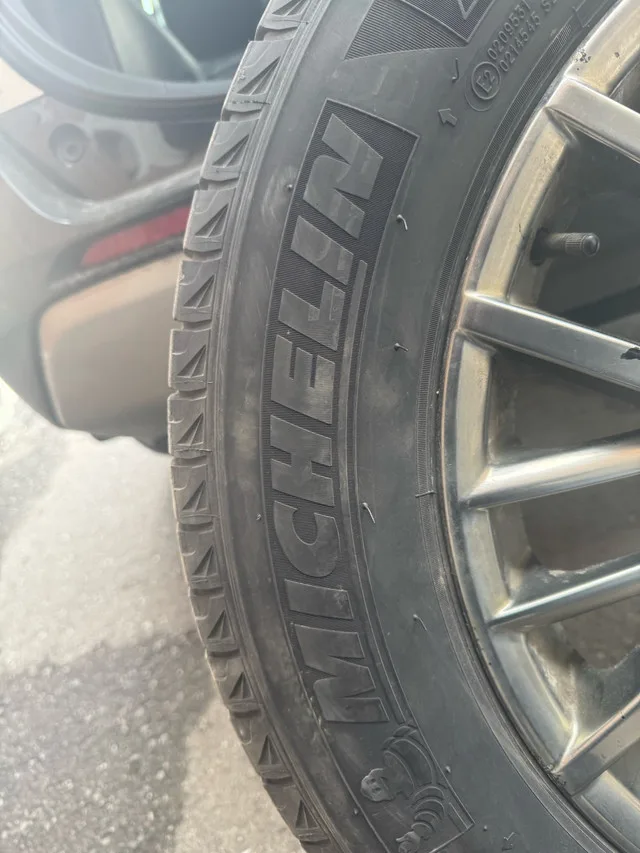 Toyota Highlander winter tire set image indicator(5)