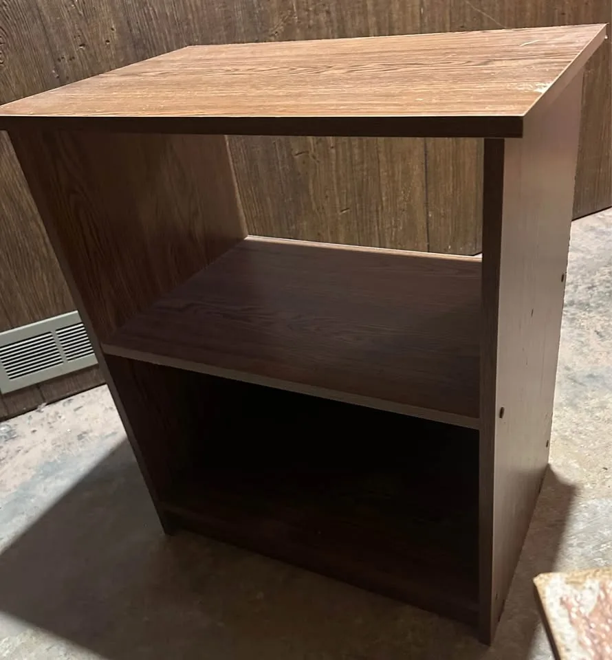 Single book shelf 27.5” tall 15.5” deep 24”wide image indicator(2)