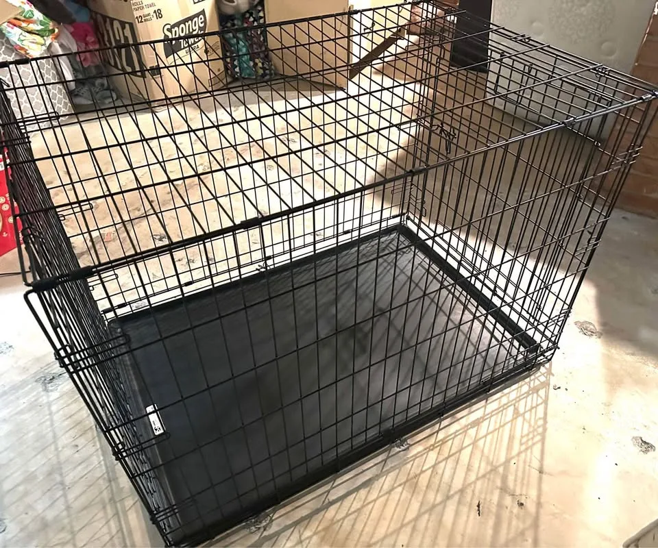 Large dog Crate image indicator(2)
