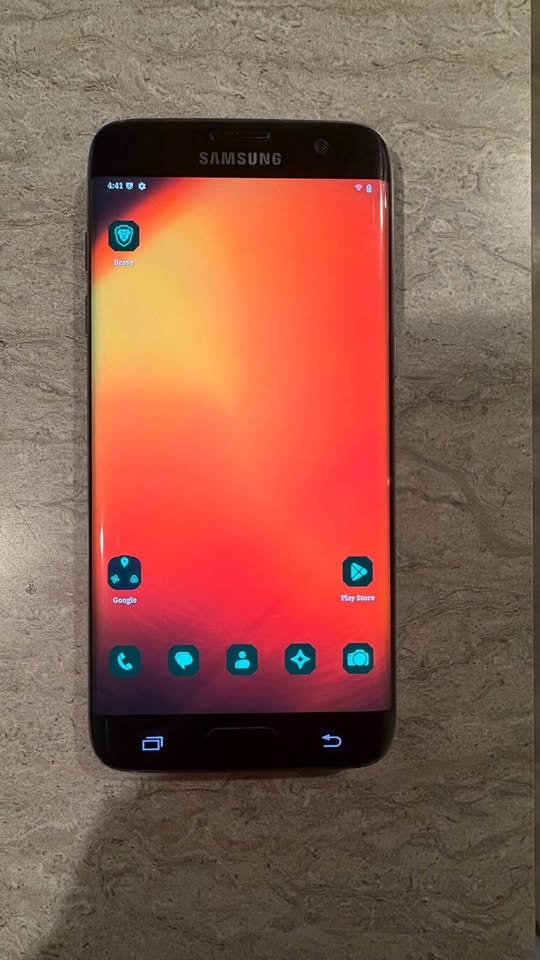 Samsung Galaxy S7 Edge (SM-G935W8) Android 14 - photo 4