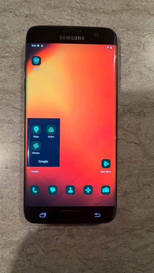 Samsung Galaxy S7 Edge (SM-G935W8) Android 14 - photo 5