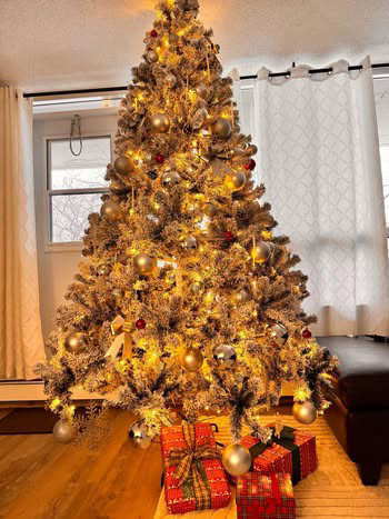 Flocked Christmas Tree - photo 2
