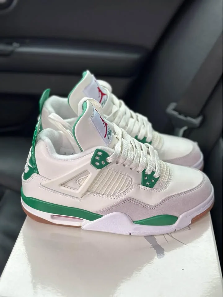 Nike Air Jordan 4 Retro SP x Nike SB Pine Green DR5415-103 image indicator(3)