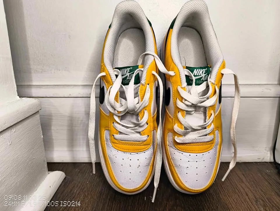 Nike Air Force 1 Low – White / Yellow / Green