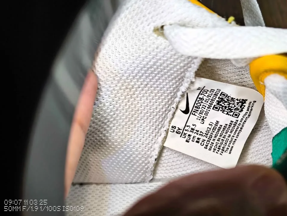 Nike Air Force 1 Low – White / Yellow / Green image indicator(3)