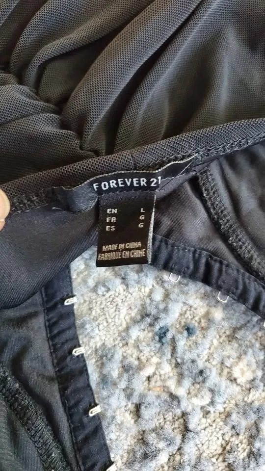 Womens Summer Crop Ruched Tops Puff Sleeve V Neck image indicator(4)