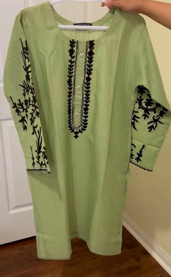Beautiful Pakistani Hand Embroidered Doria (CoOrd set) image indicator(2)