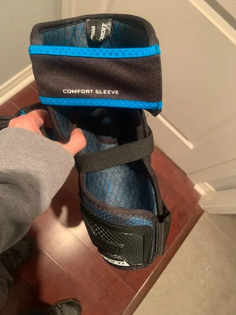 Bauer X Intermediate Elbow Pads image indicator(2)