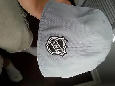 Montreal Canadians youth hat image indicator(6)