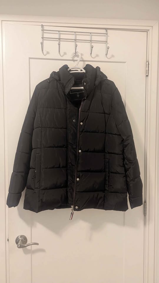 Tommy Hilfiger Women's Puffer Jacket - photo 2