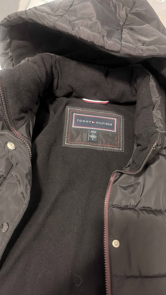 Tommy Hilfiger Women's Puffer Jacket - photo 4