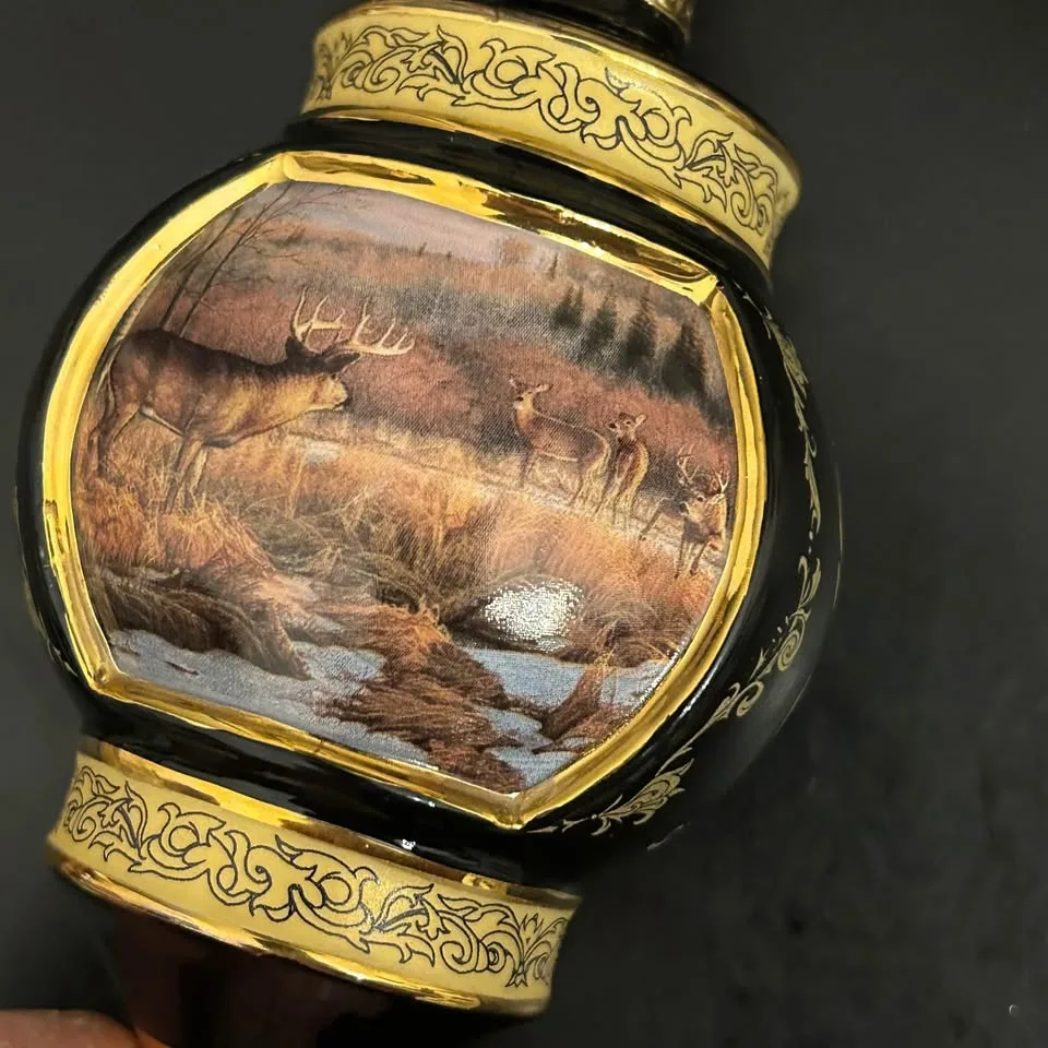 Greg Alexander “Woodland Majesty” Ornament image indicator(3)