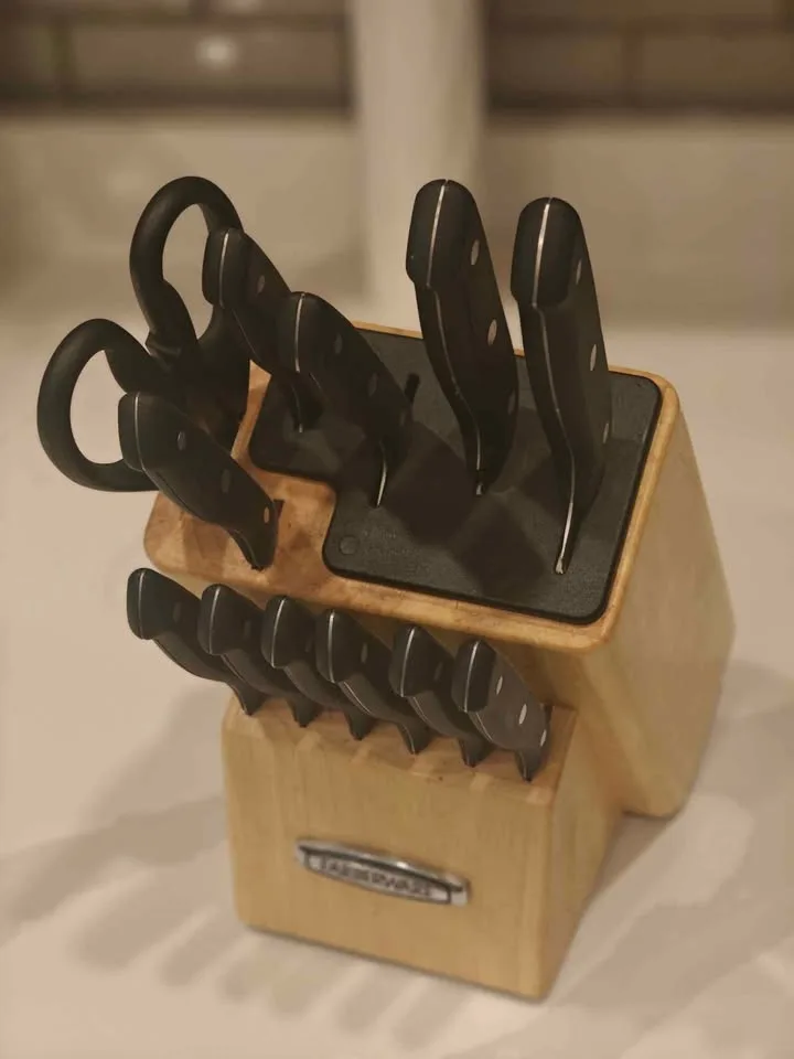 Faberware knife block set - 11 knife and sheer image indicator(2)