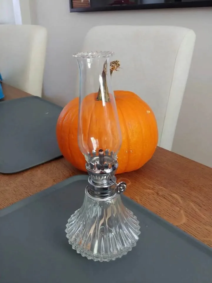 Farms lamplight oil lamps (3) image indicator(2)