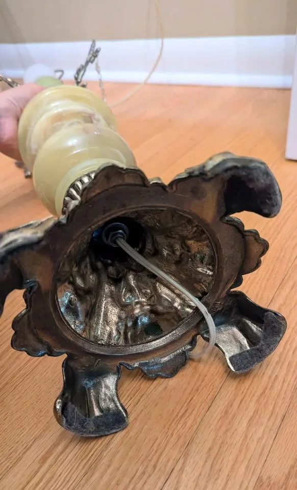 Vintage Brass & Crystal Table Lamp w/ 3-Way Dimmer image indicator(5)