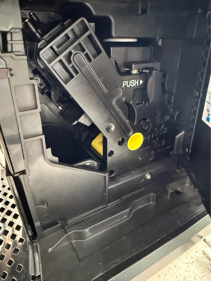 Philips 3200 Espresso Machine LatteGo - photo 3