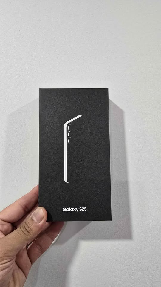 Samsung S25 128GB - photo 2