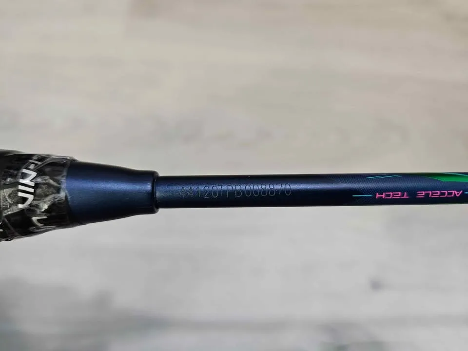 Li-Ning Bladex 800 4UG6 image indicator(6)