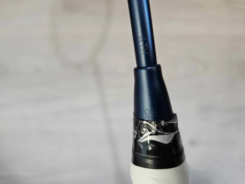 Li-Ning Bladex 800 4UG6 image indicator(7)