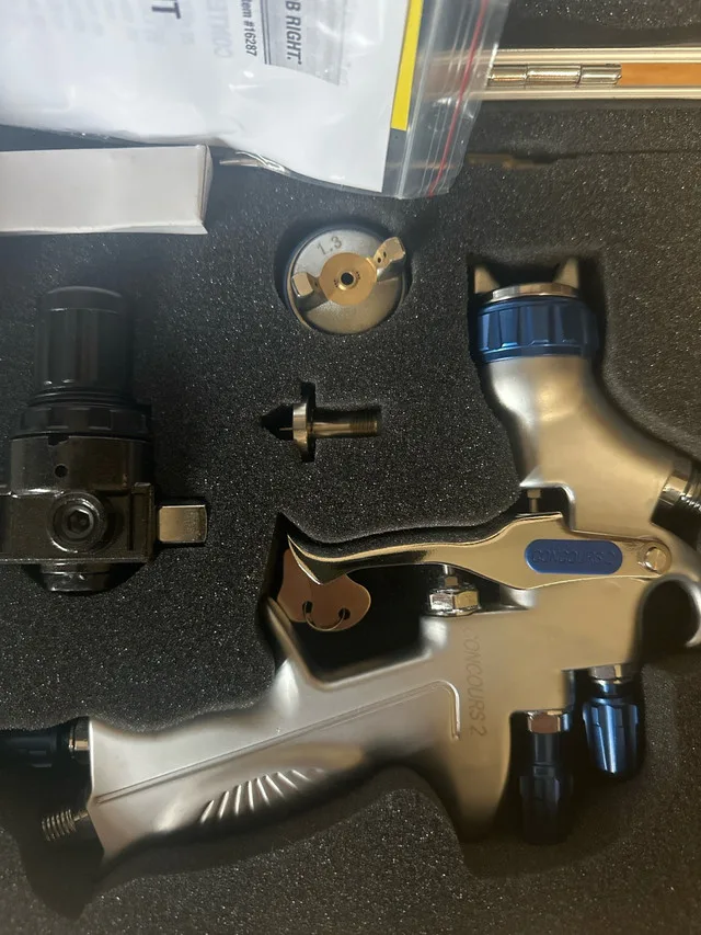 Eastwood Concours 2 Paint Gun and Accessory Kit NIB image indicator(3)