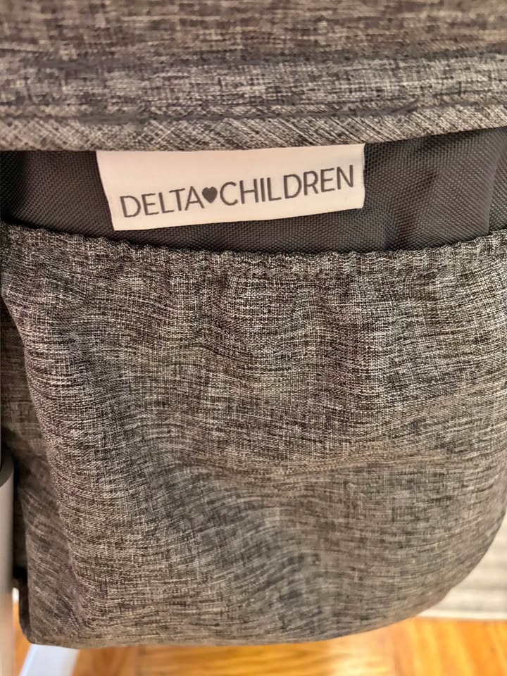 Delta Children Bedside Bassinet