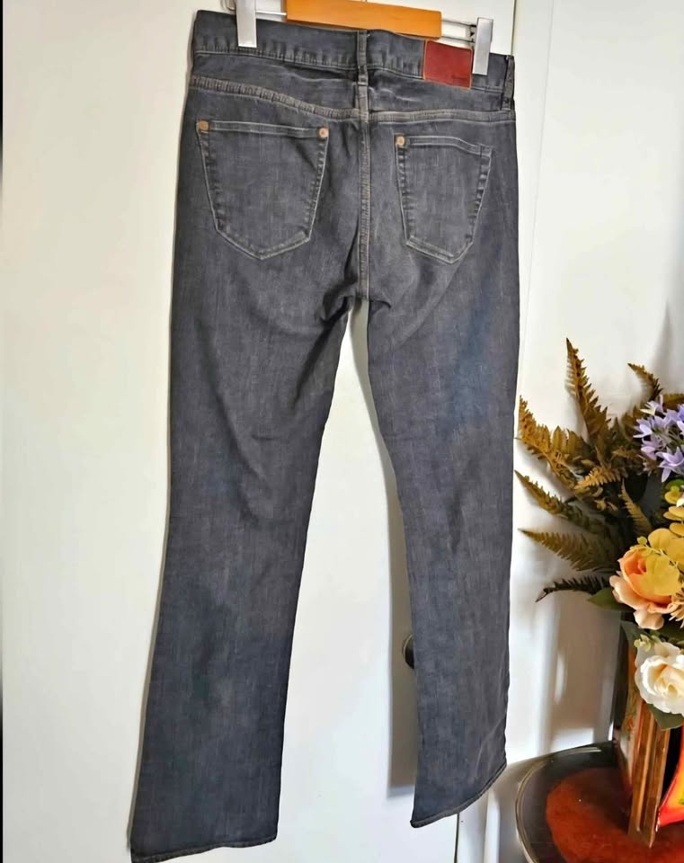 Size 26 Madewell Bootcut Low Rise Dark Grey Stretch Jeans