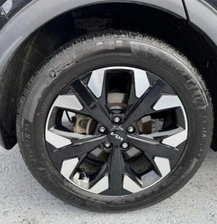 2024 Kia Sportage X-Line image indicator(3)