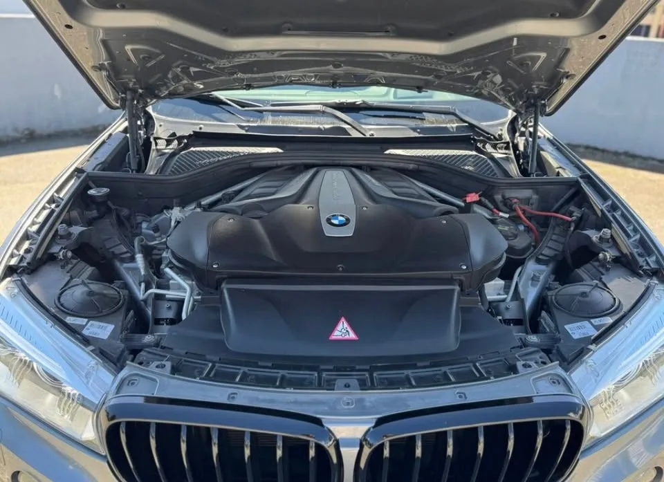 2014 BMW X5 XDrive50i | image indicator(2)