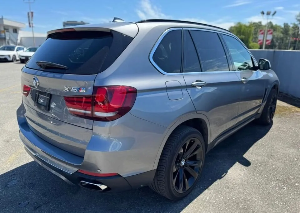 2014 BMW X5 XDrive50i | image indicator(6)