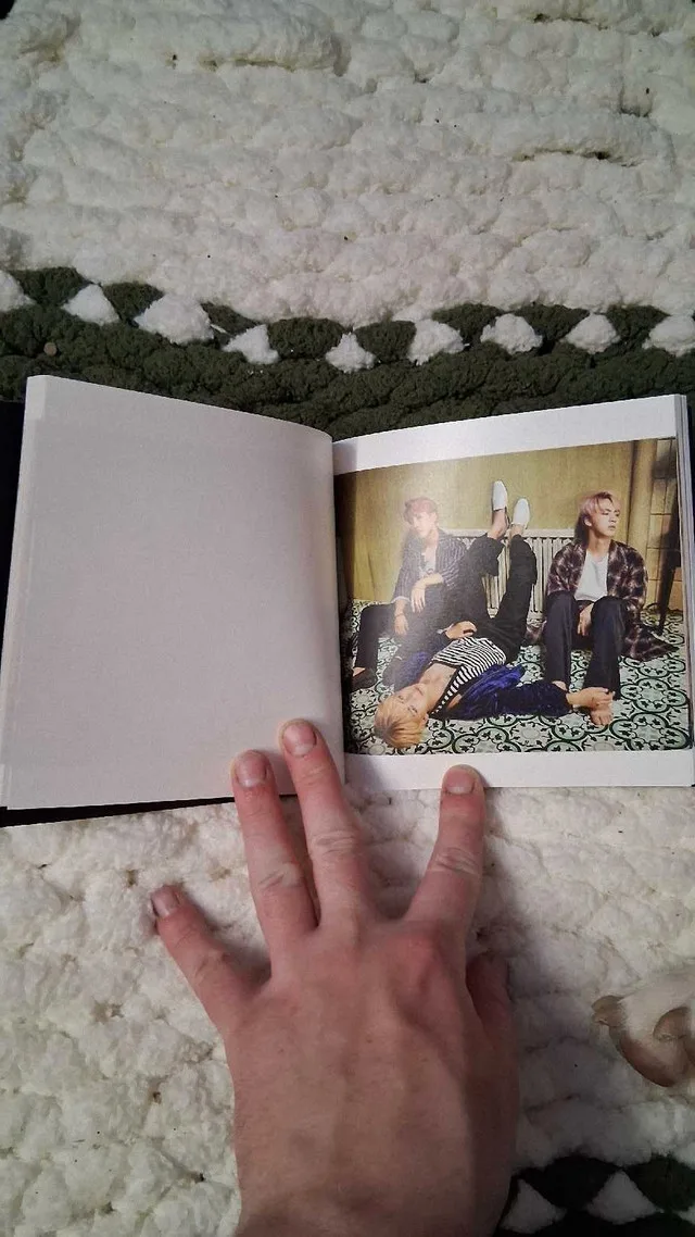 BTS 2nd Album - Wings [ G ver. ] CD image indicator(3)